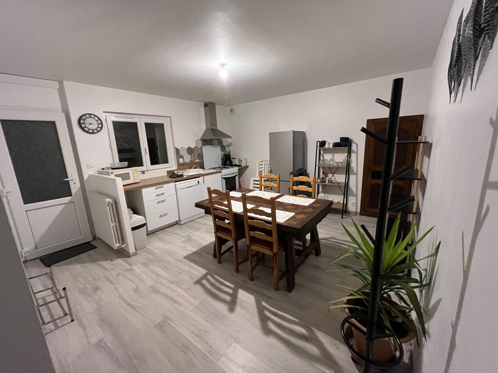 Logement Neuf En Face De La Foret. Acces Cour. Bagnoles de l'Orne Normandie Екстериор снимка