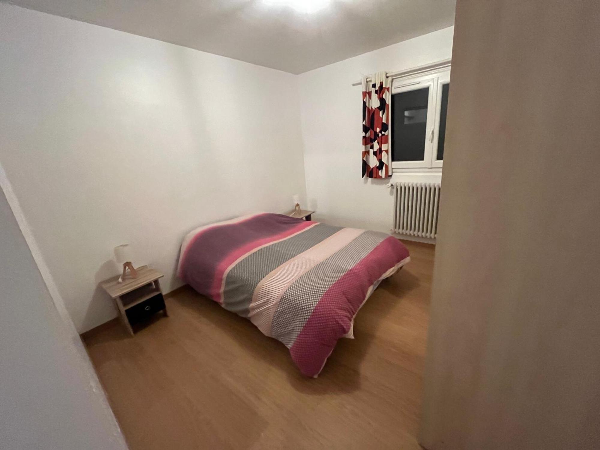 Logement Neuf En Face De La Foret. Acces Cour. Bagnoles de l'Orne Normandie Екстериор снимка